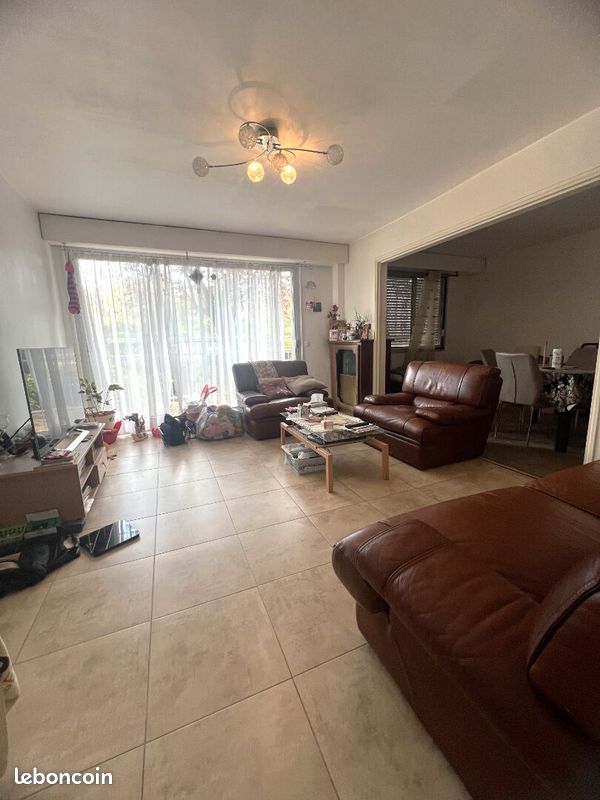 Appartement 3 pièces 65 m² · à Les Pavillons-sous-Bois · 65 m² · 179 000 €