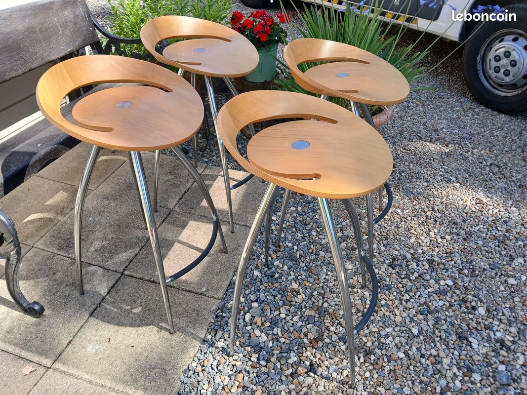 Tabourets LYRA Magis 4x (image 1)