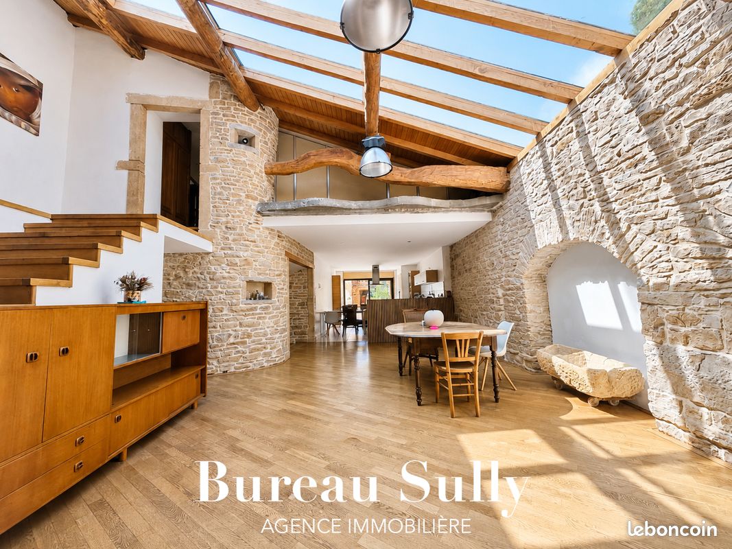 Maison 6 pièces 213 m² - Ventes immobilières