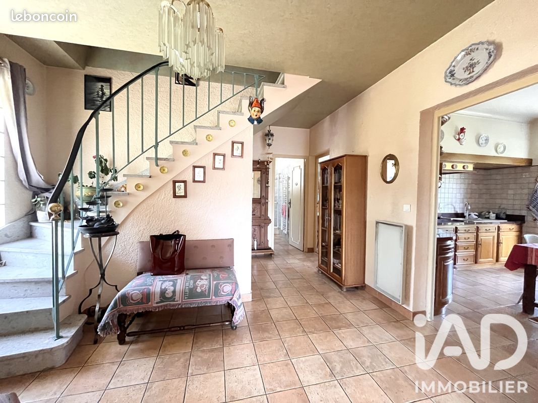 Maison familiale 6 pièces 137 m² (image 9)