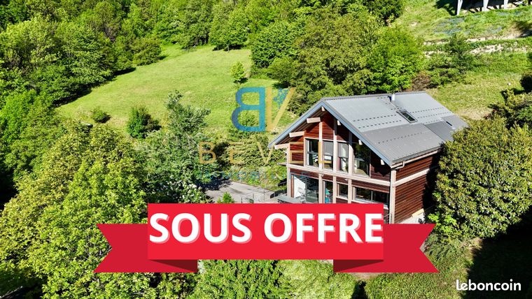 Maison 7 pièces 305 m²