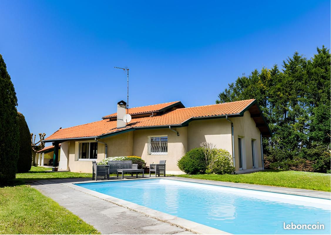 Maison 6 pièces 140 m² · à Préchacq-les-Bains · 140 m² · 385 000 €