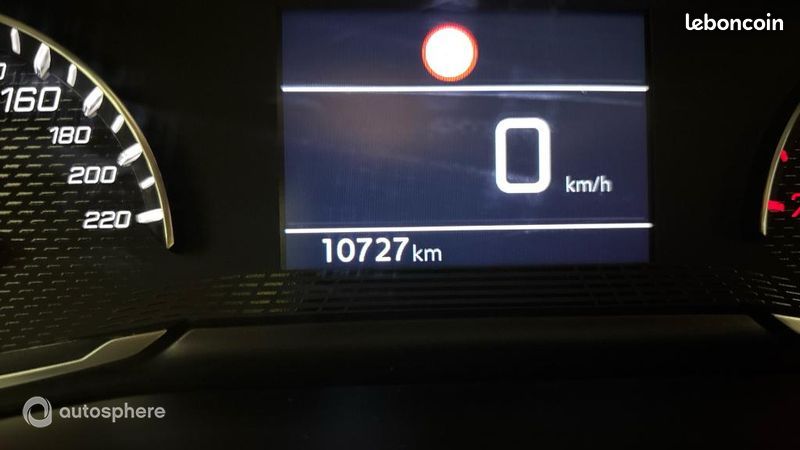 Peugeot 208 1.2 PureTech 100ch S&S Active (image 9)