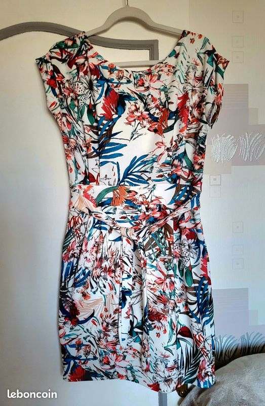 Robe Cache Cache taille 40 (image 3)