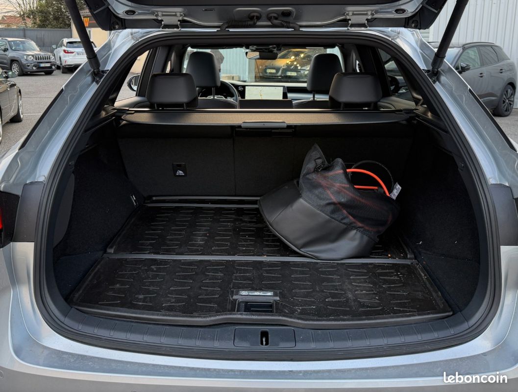 Lexus rx tva recuperable 2.5 450 h + phev f sport awd e cvt bva - toit ouvrant (image 22)