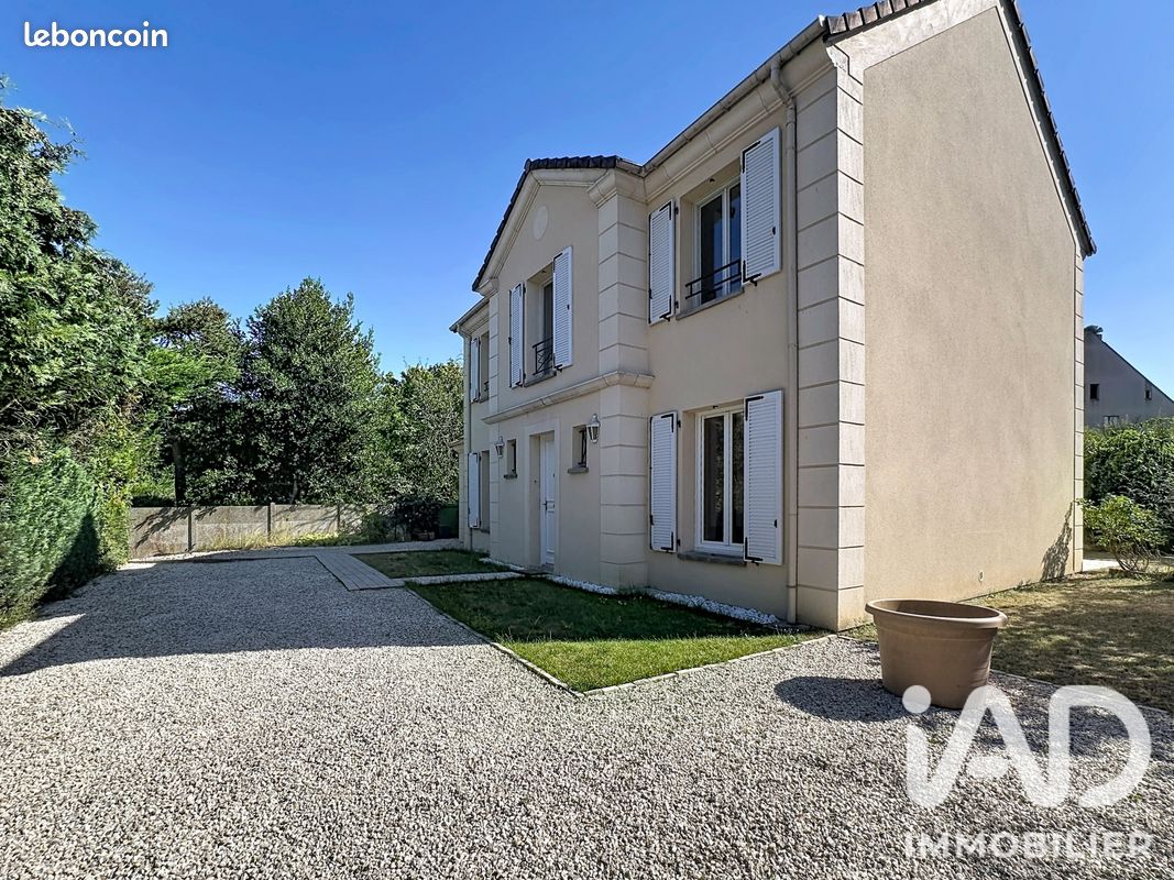 Maison 5 pièces 139 m² · à Éragny · 139 m² · 499 900 €