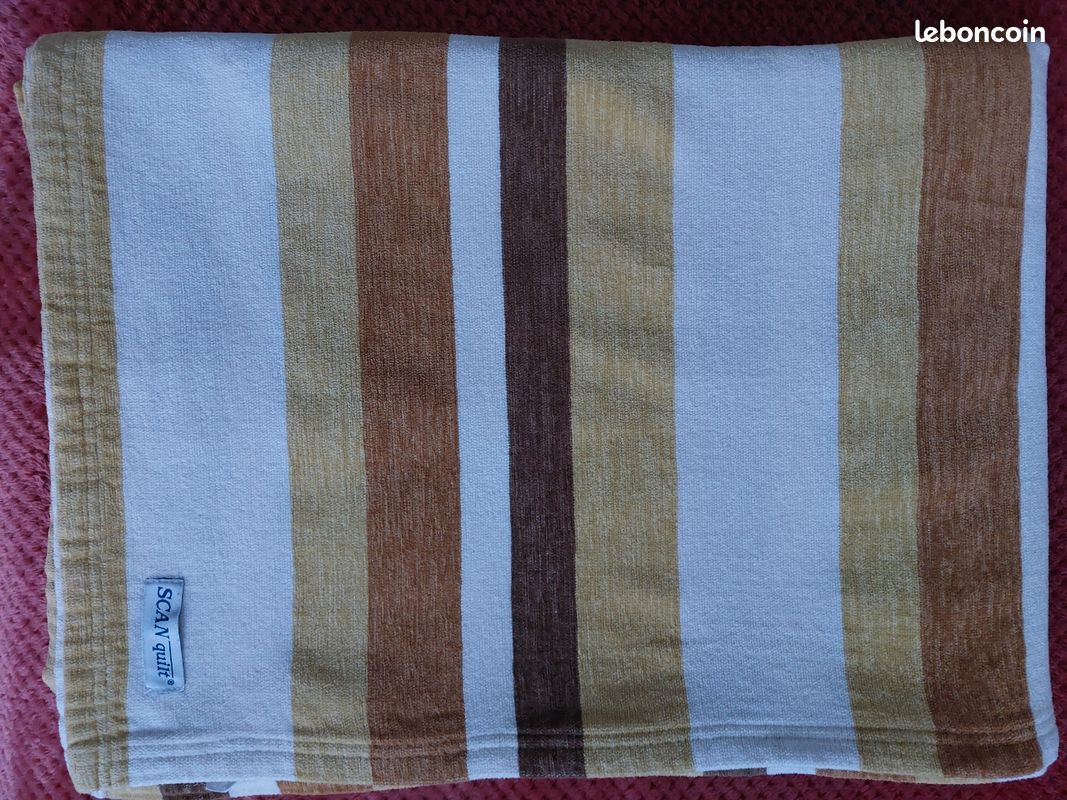 Lot plaids/couvre lits coton éponge (image 2)