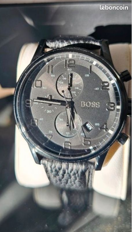 Montre Hugo Boss chronographe étanche 50 m – excellent état (image 4)