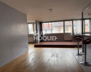 Appartement 300 000 € - 104 m²