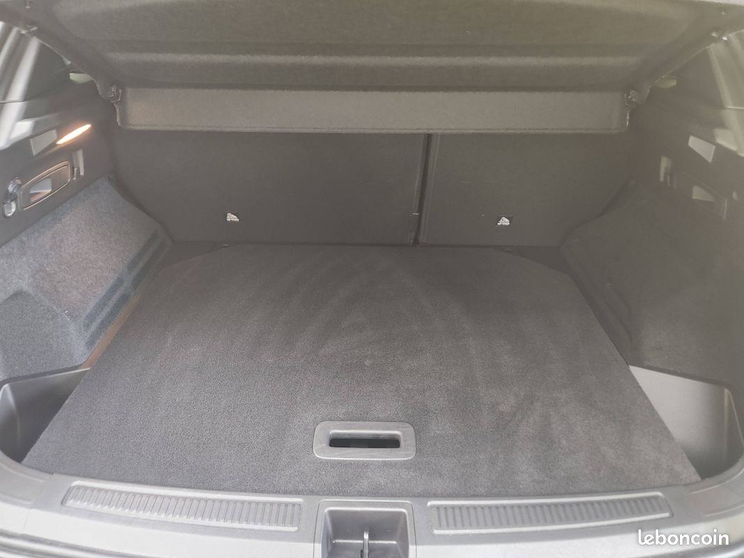 RENAULT Austral full hybrid E-Tech 200 ch Esprit Alpine (image 9)