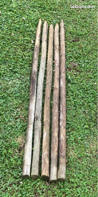 5 piquets bois ronds L=1,80m (image 1)