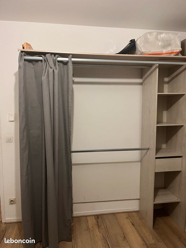 Dressing (image 1)