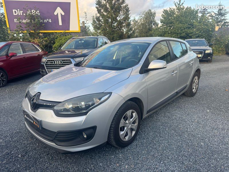 RENAULT Mégane III Phase 3 1.5 dCi 110 cv (image 2)