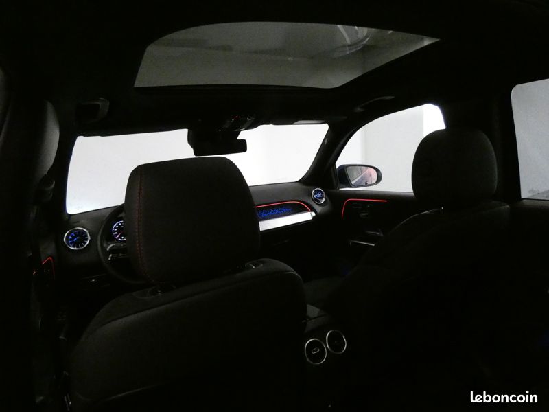 Mercedes GLB 200 d AMG Line (image 14)