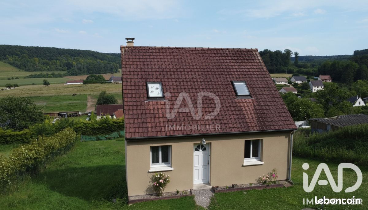 Maison 4 pièces 81 m² · à Rieux · 81 m² · 143 000 €