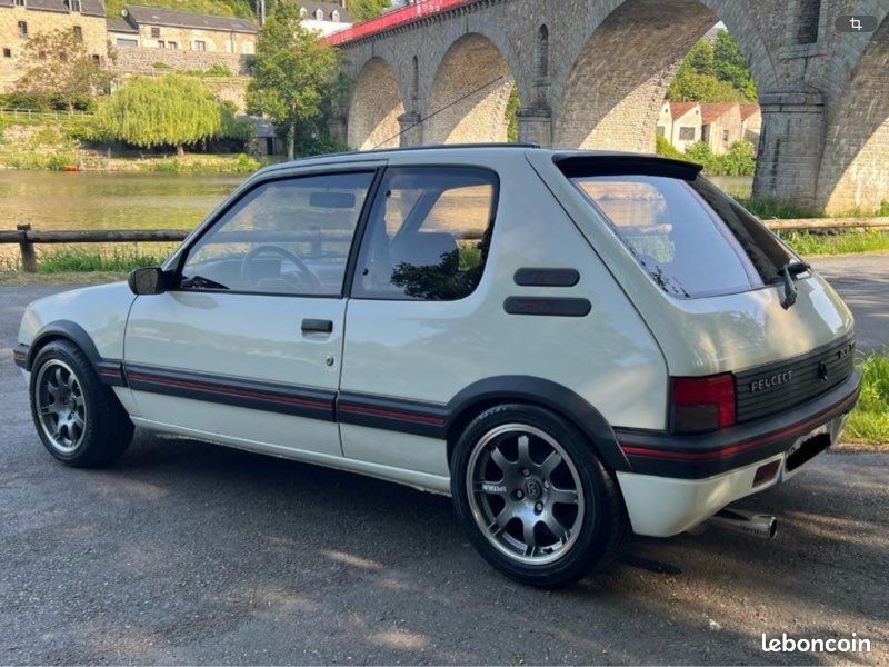 205 gti 115cv 1,6 de 1990 (image 1)