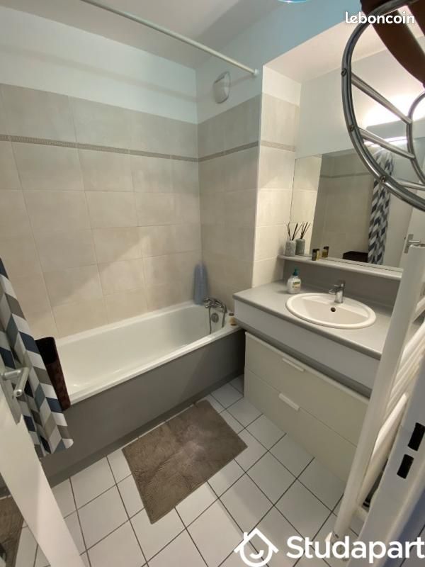 Appartement 2 pièces 52 m² · à Viry-Châtillon · 52 m² · 1 050 €/mois