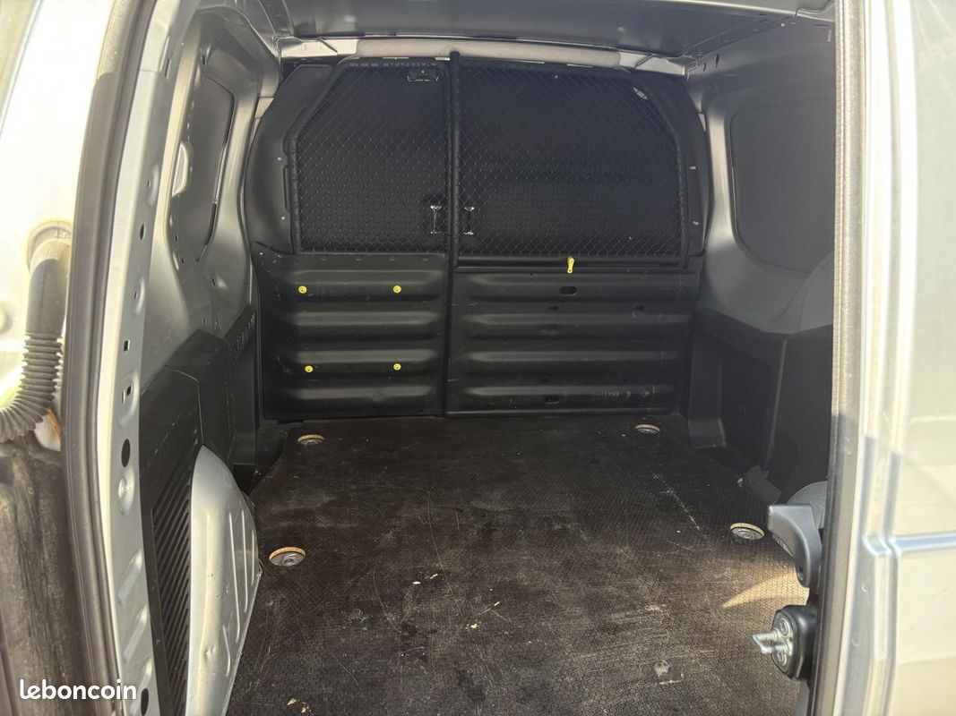CITROEN BERLINGO 1.6 BlueHDi - 100 - GARANTIE 12 MOIS (image 11)