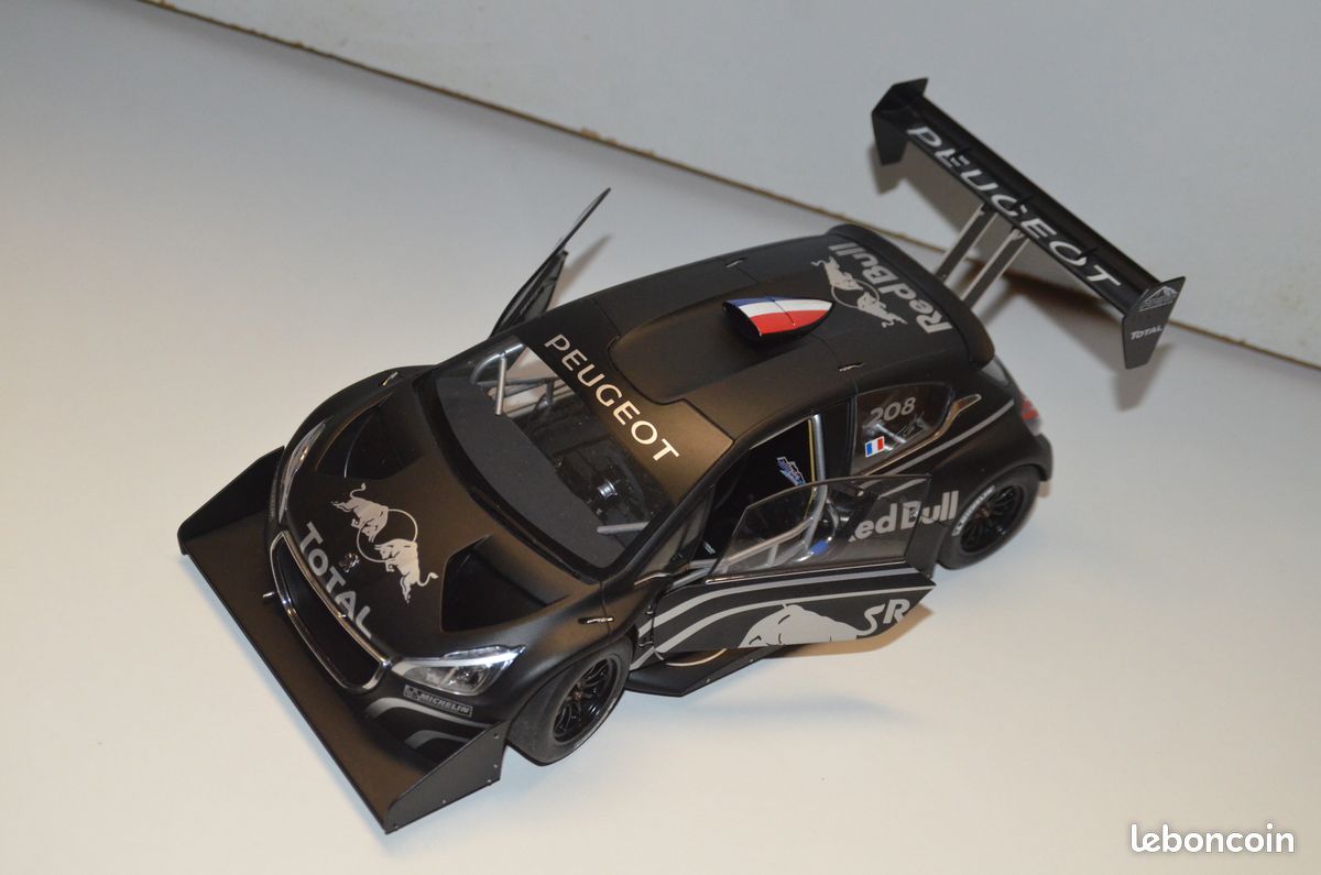 Autoart 1/18 - Peugeot 208 T16 Pikes Peak - Loeb, Miniature Occasion