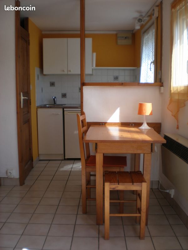 Appartement 1 pièce 18 m² · à Caen · 18 m² · 390 €/mois