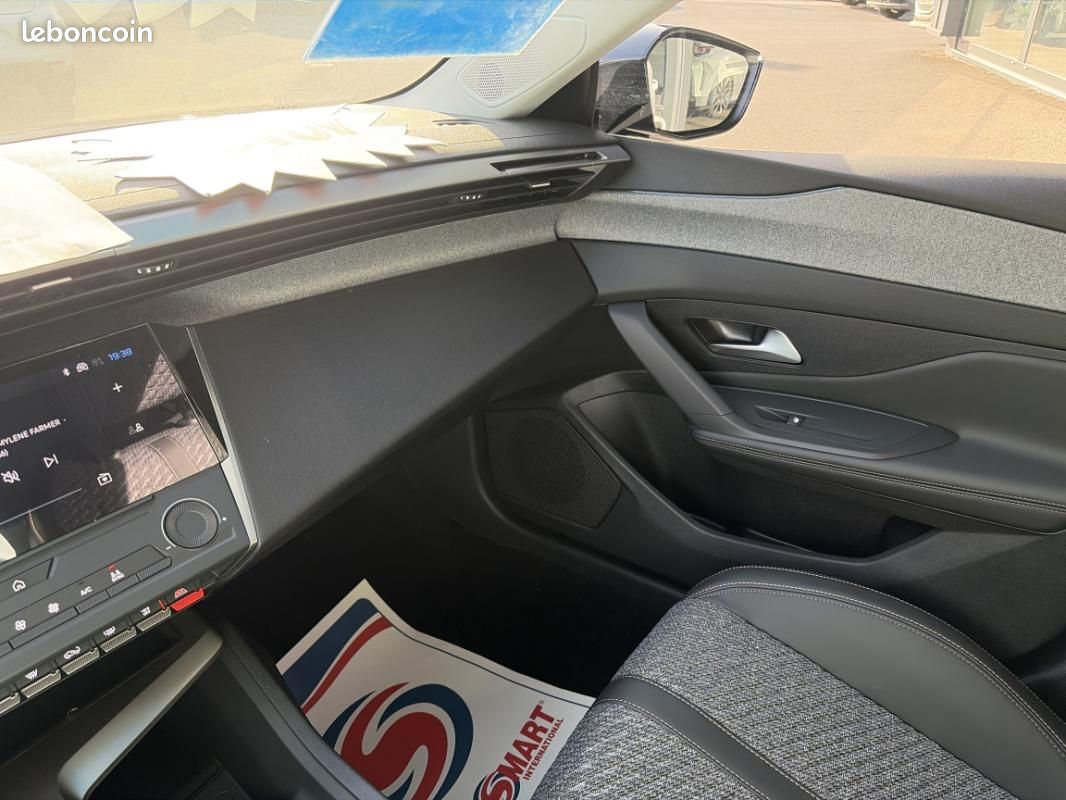 Peugeot 308 BlueHDi 130ch SetS EAT8 Allure (image 21)