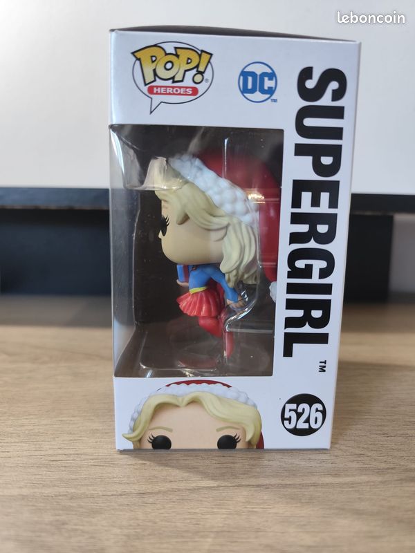 Figurine Pop Supergirl 526 (image 4)