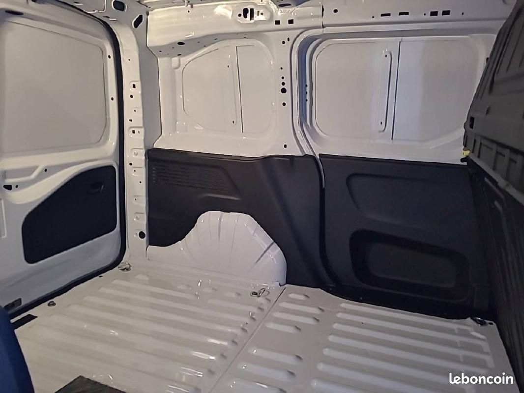 Citroën Berlingo VAN - Fourgon M Diesel 100 ch Manuelle (image 12)