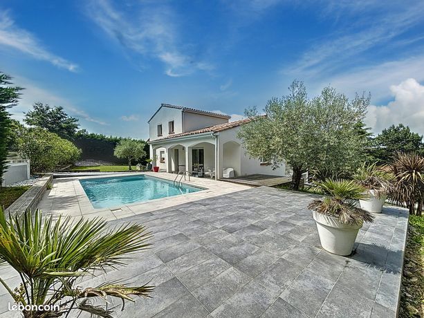 Villa 6 pièces 186 m²
