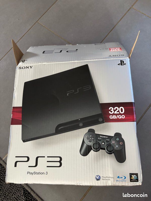PS3 320 Go avec 2 manettes câbles et carton (image 3)