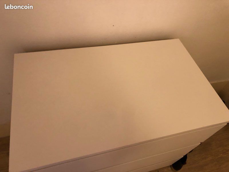 Commode IKEA MALM 3 tiroirs (image 2)