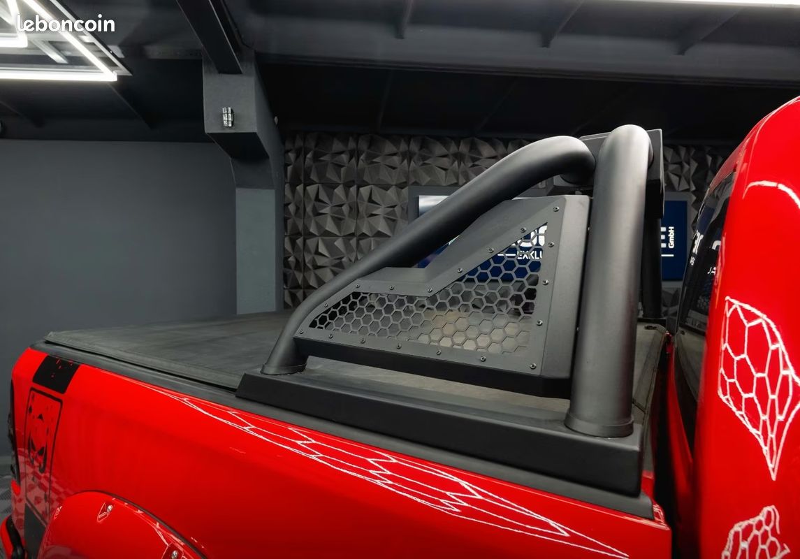 Dodge RAM 1500 Red Devil Long Bed 5.7 V8 HEMI 401 ch 4x4 – Night Pack – Offroad (image 11)