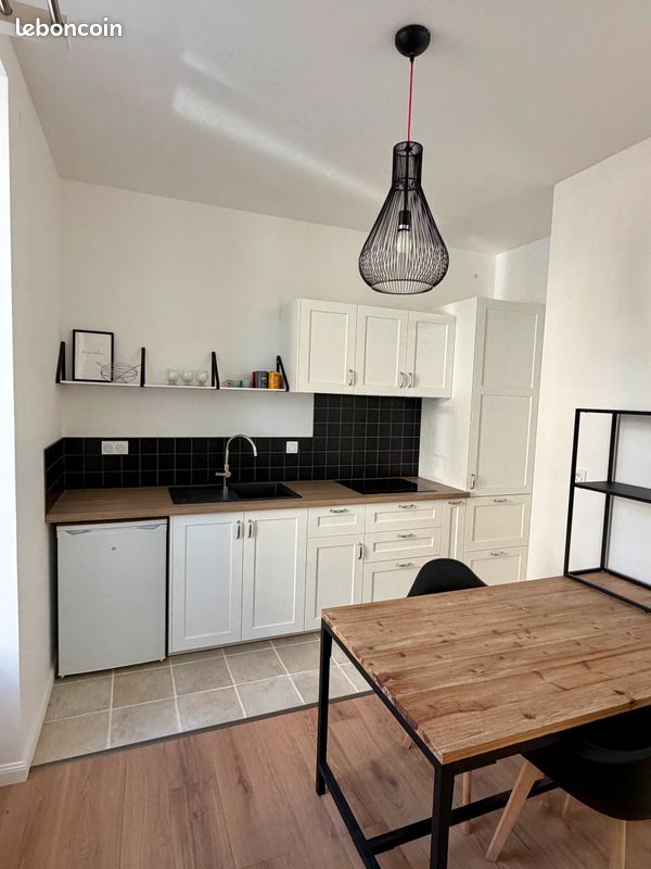 Appartement 2 pièces 28 m² · à Landerneau · 28 m² · 550 €