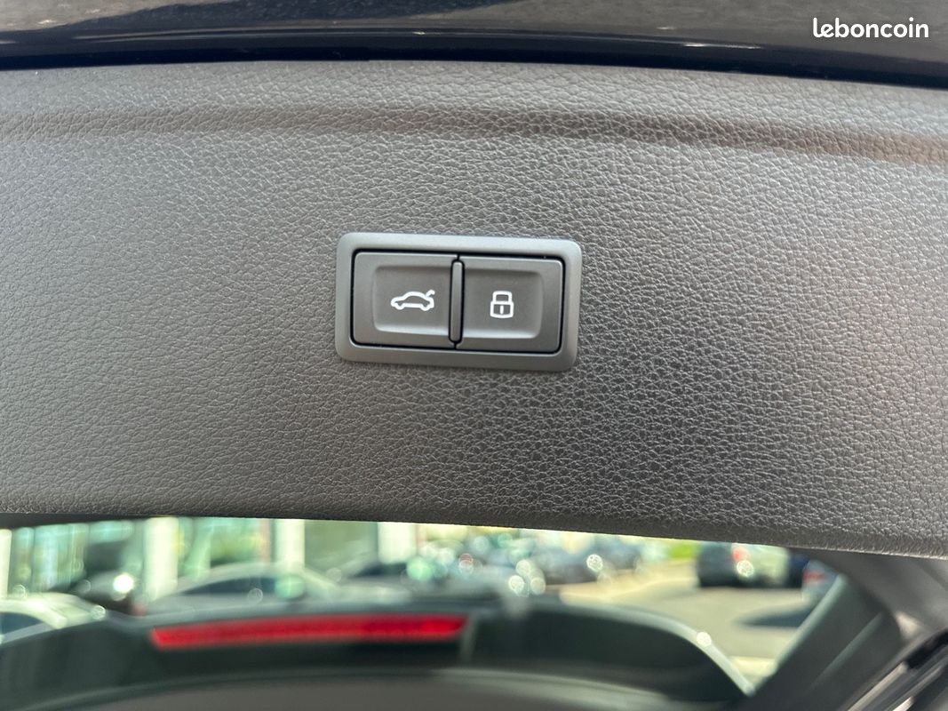 AUDI Q5 35 TDI 163 S tronic 7 S line (image 24)
