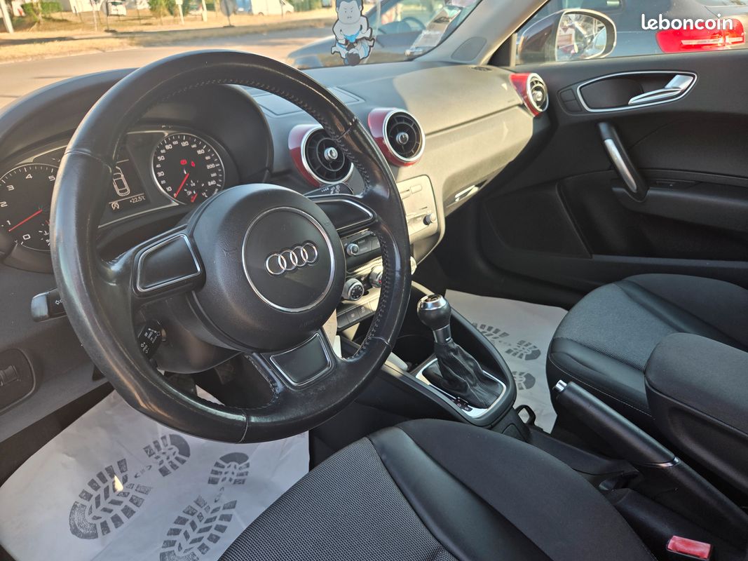 AUDI A1 1.4 TFSI 122 cv Boîte auto (image 3)
