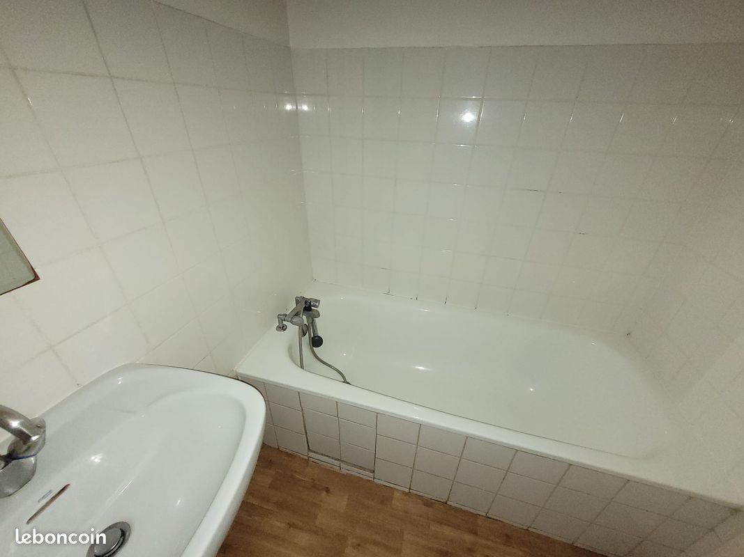 Studio 1 pièce 25 m² - Bordeaux 33000 (image 3)