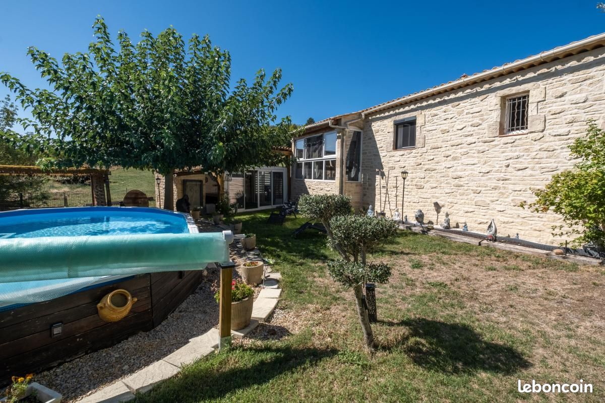 Maison 4 pièces 100 m² · à Fontienne · 100 m² · 349 000 €