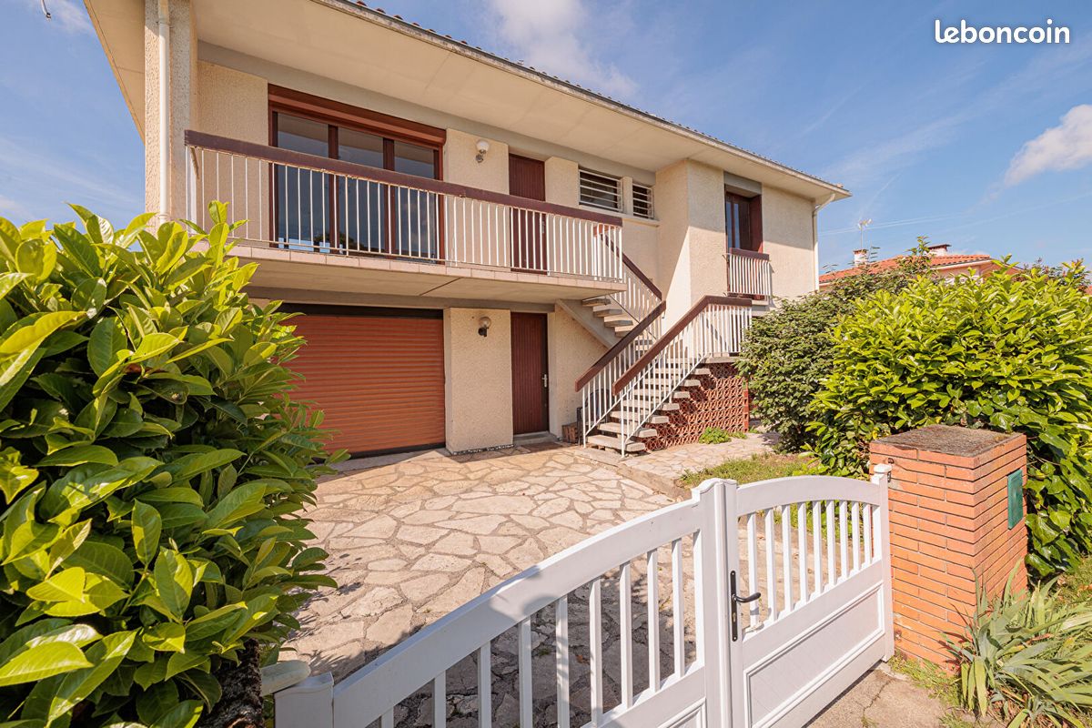 Maison 6 pièces 153 m² · à Villeneuve-Tolosane · 153 m² · 274 000 €