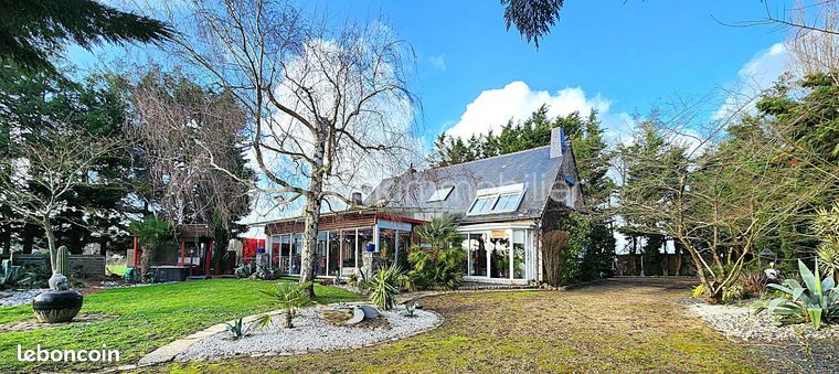 Maison 6 pièces 183 m²