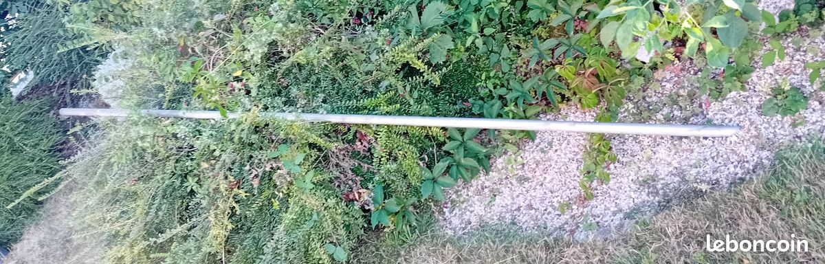 Tube galvanisé 2,96 m de long (image 2)