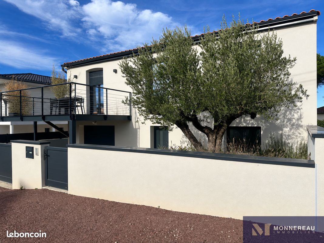 Maison 5 pièces 132 m² · à Vaux-sur-Mer · 132 m² · 969 000 €