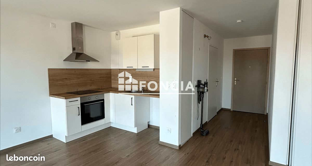 Appartement 2 pièces 50 m² · à Saint-Étienne · 50 m² · 650 €