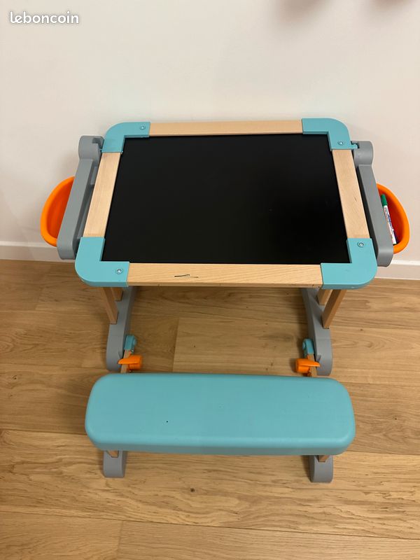 Bureau enfant pédagogique (image 1)