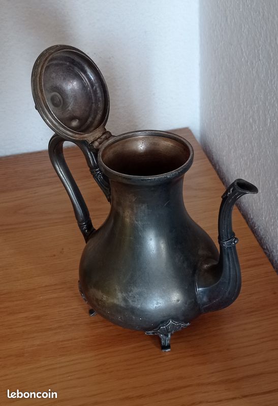 Cafetière théière anglaise en étain XIXème (image 3)