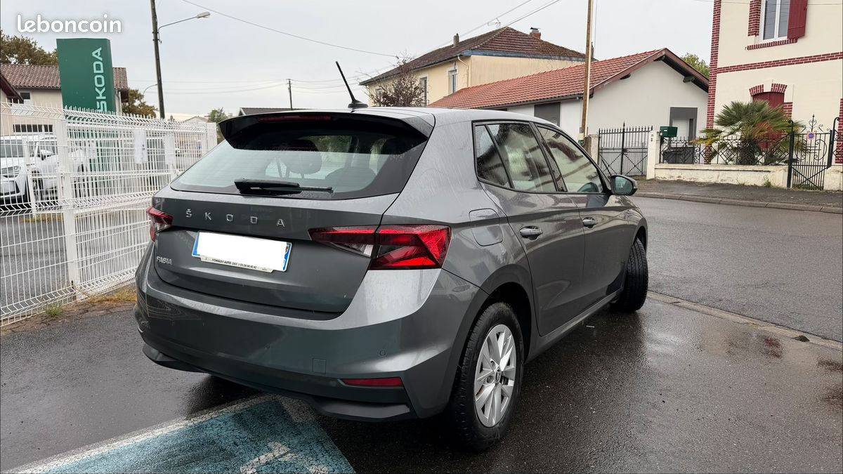 Skoda Fabia 1.0 TSI 95ch Ambition (image 4)