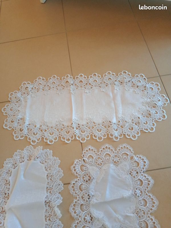 3 napperons (image 4)