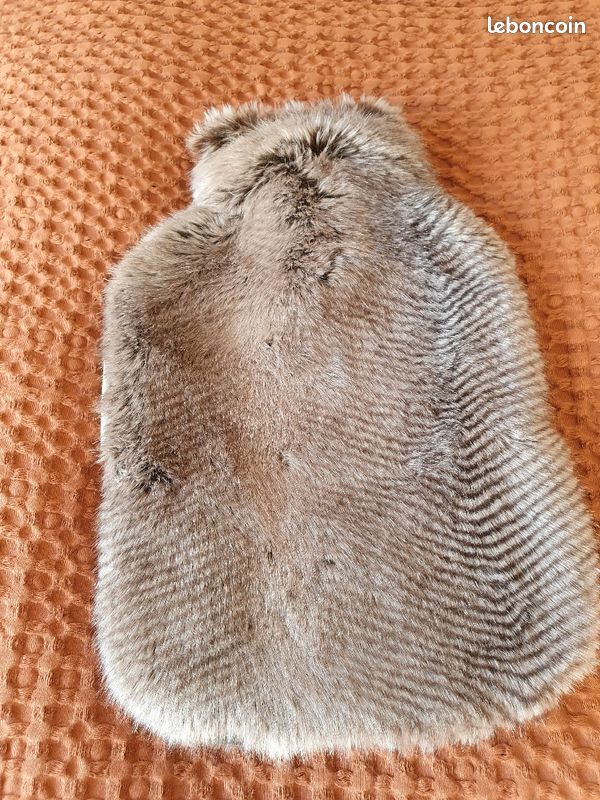 Bouillotte deco neuve en fausse fourrure marque Winter Home (image 2)
