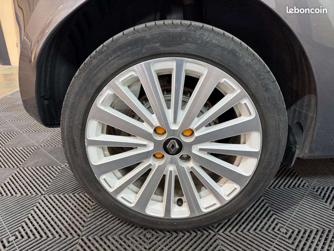 RENAULT TWINGO E-Tech Electrique Achat intégral Vibes (image 20)