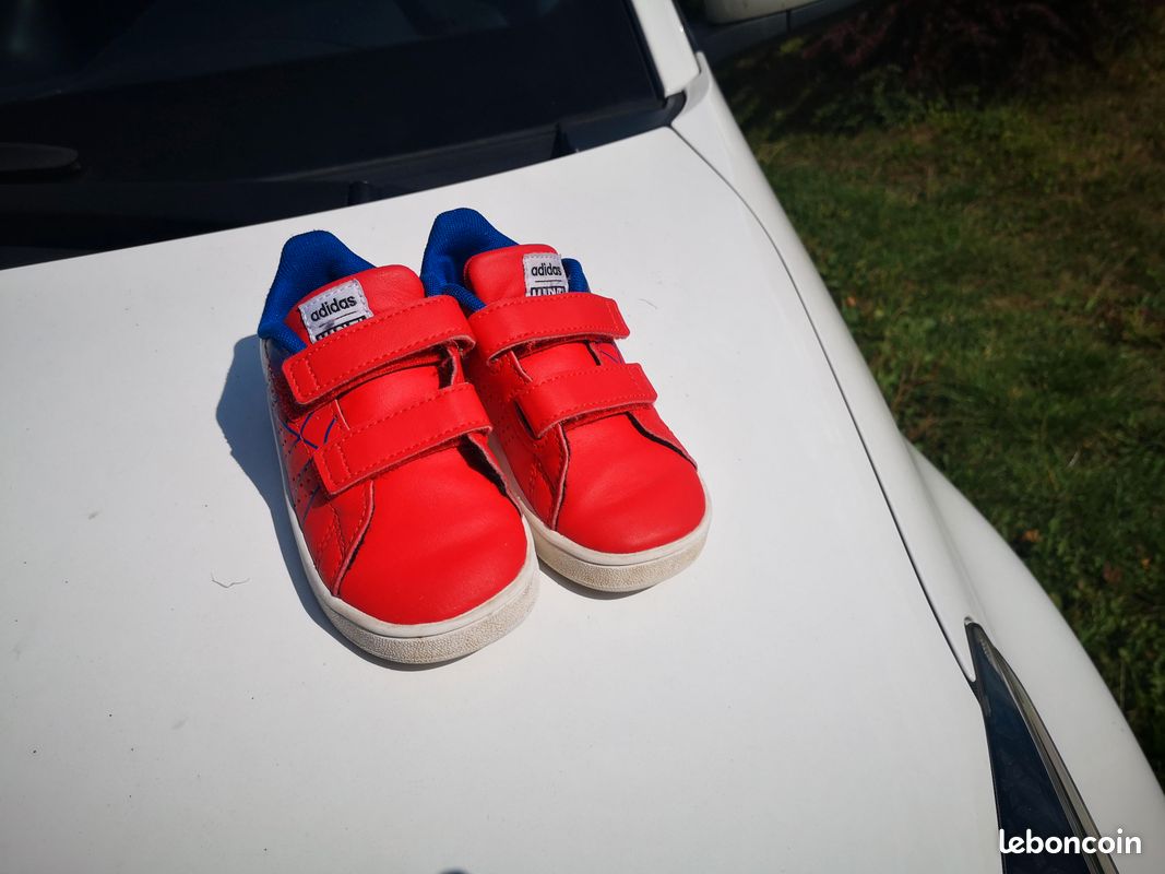 Marvel's Spider Stan Smith Spiderman ADIDAS MARVEL GRAND