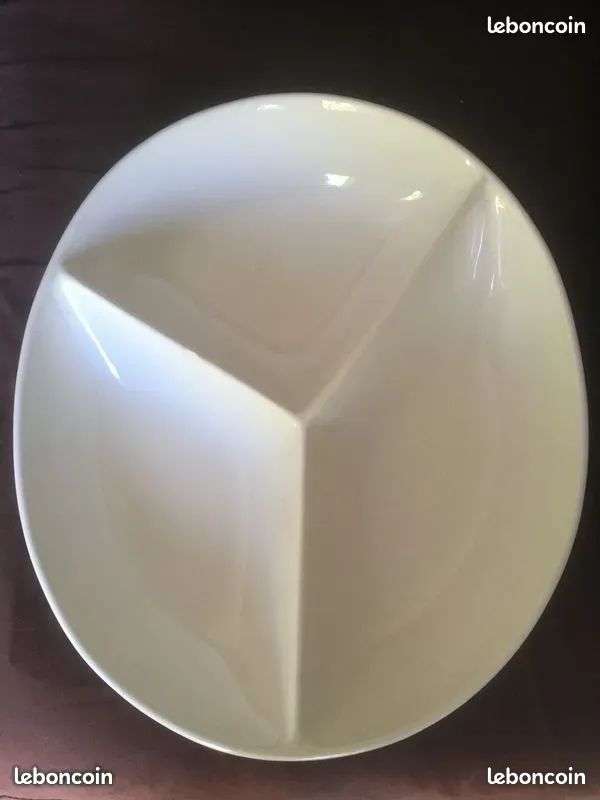 Plusieurs plats porcelaine blanche parfait état : plat apéritif, de service, pour foie gras etc (image 1)