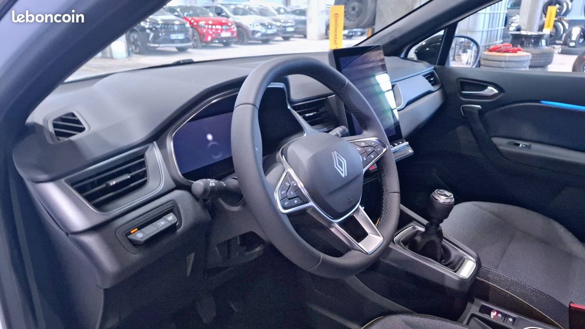Renault captur tce 90 ch techno (image 11)